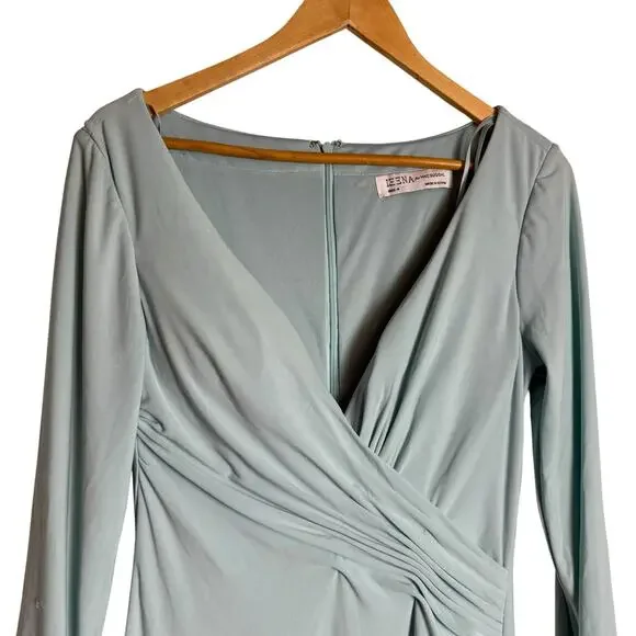 Mac Duggal Light Blue Long Sleeve Ruched Jersey V-Neck Formal Gown Size 4 - Picture 7 of 12